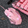 ピンクの有線マウス